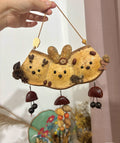 Bean pod door decoration - Three animal figures