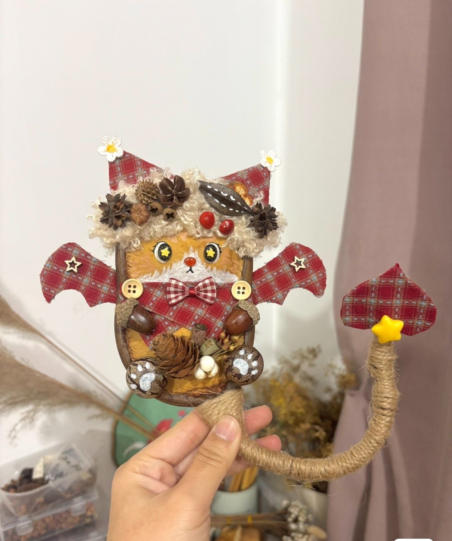 Bean pod doll - Cat-shaped